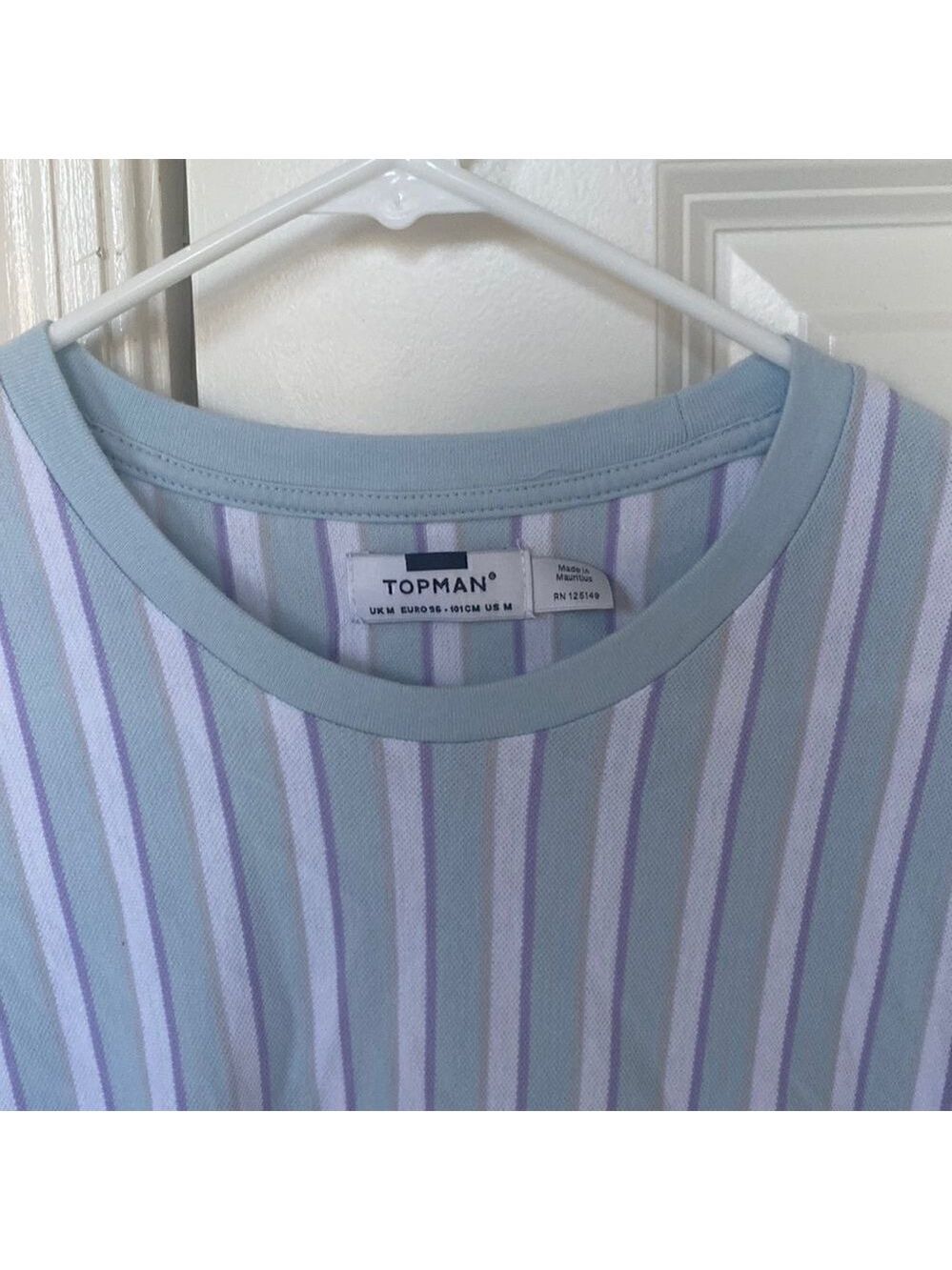 TOPMAN Tee  - Picture 2 of 5